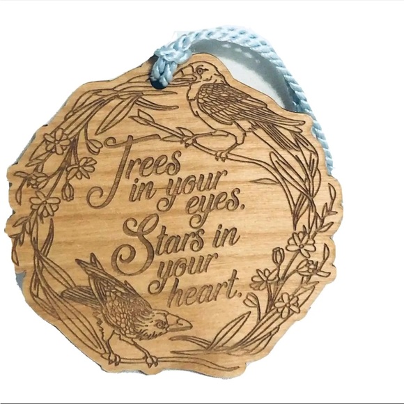 Crow Handmade wood etched engraved rustic bird ornament raven keepsake bookmark - Picture 2 of 16